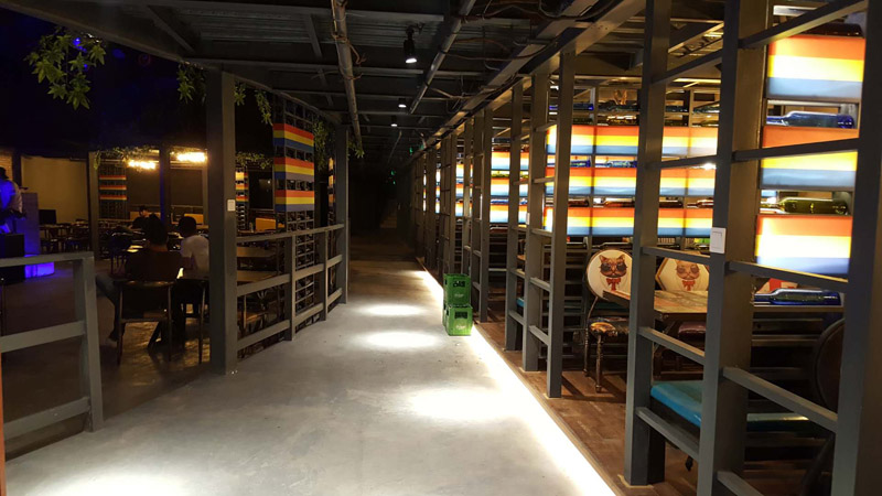 银川光音酒廊餐吧